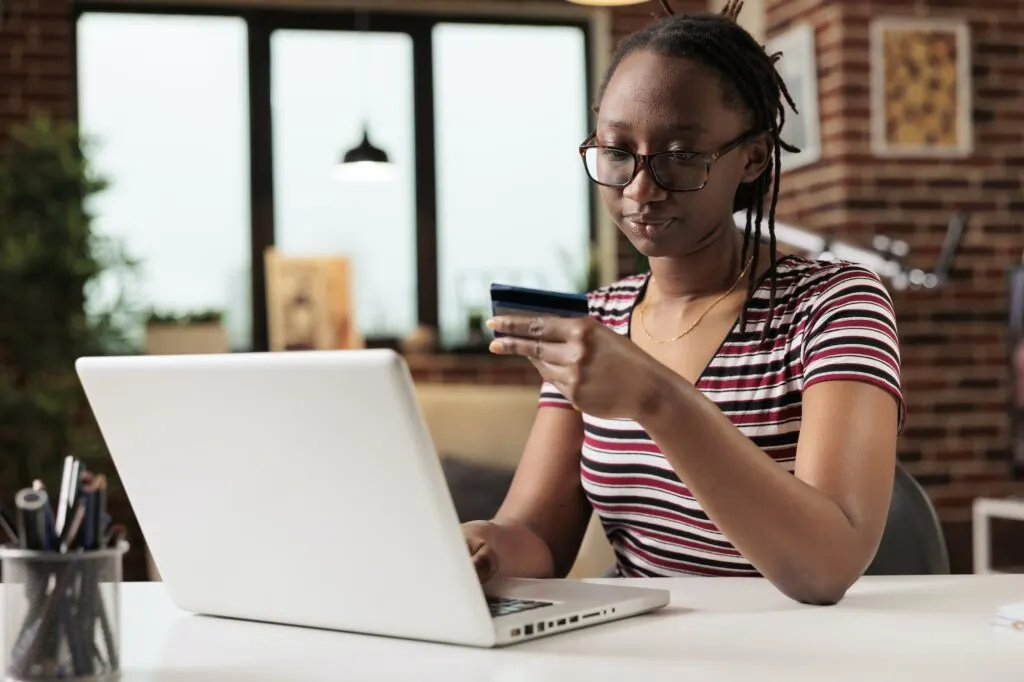 shopify tarifs, shopify prix, boutique en ligne, ecommerce, abonnement shopify