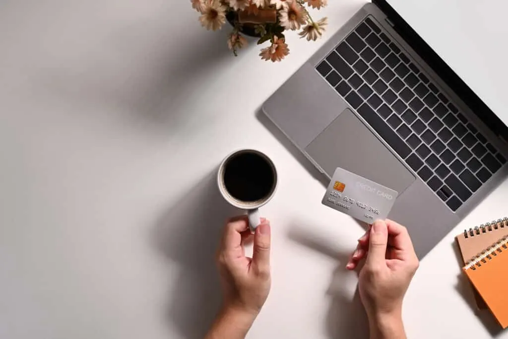 Formations en ligne e-commerce dropshipping disponibles sur Waxoo.fr