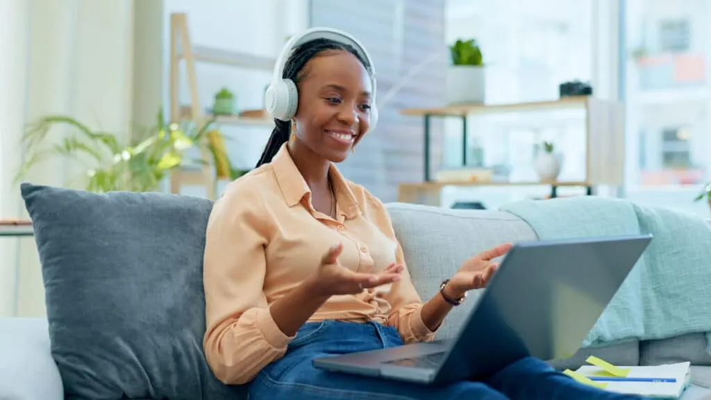 Explosion de succès : Comment les réseaux sociaux révolutionnent la communication B2B !