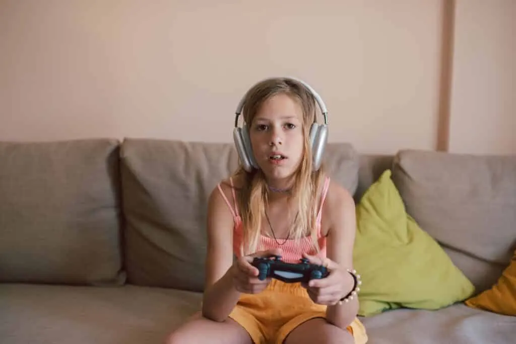 Gagner de l’argent avec un site de jeux vidéos : astuces rentables sur Waxoo.fr
