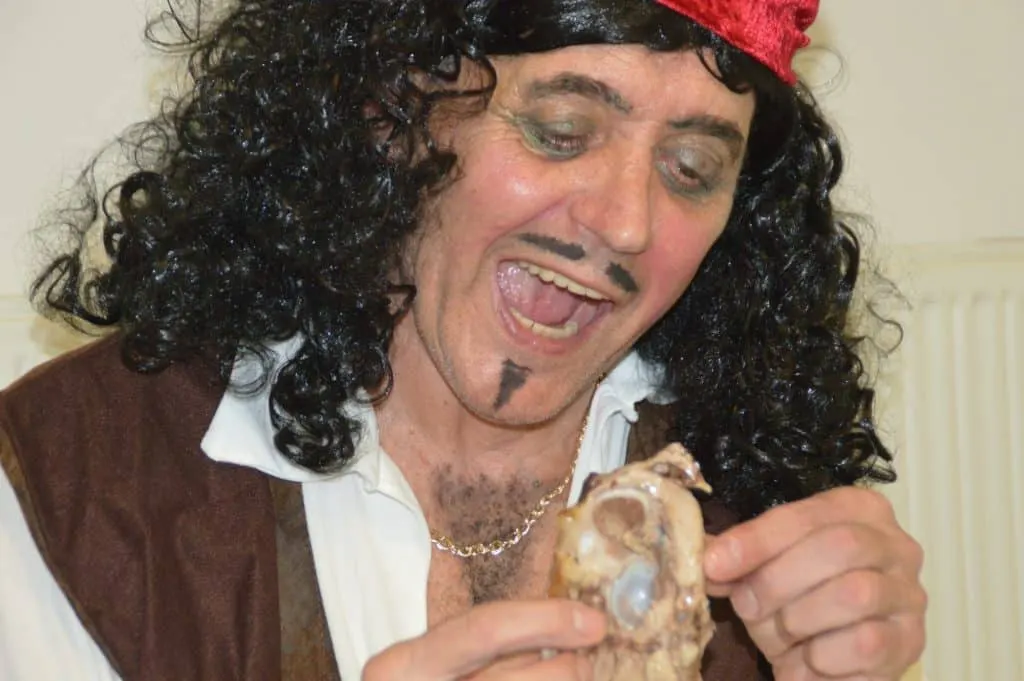 Déguisement publicité : Waxoo.fr propose des costumes pour se démarquer et faire sensation.